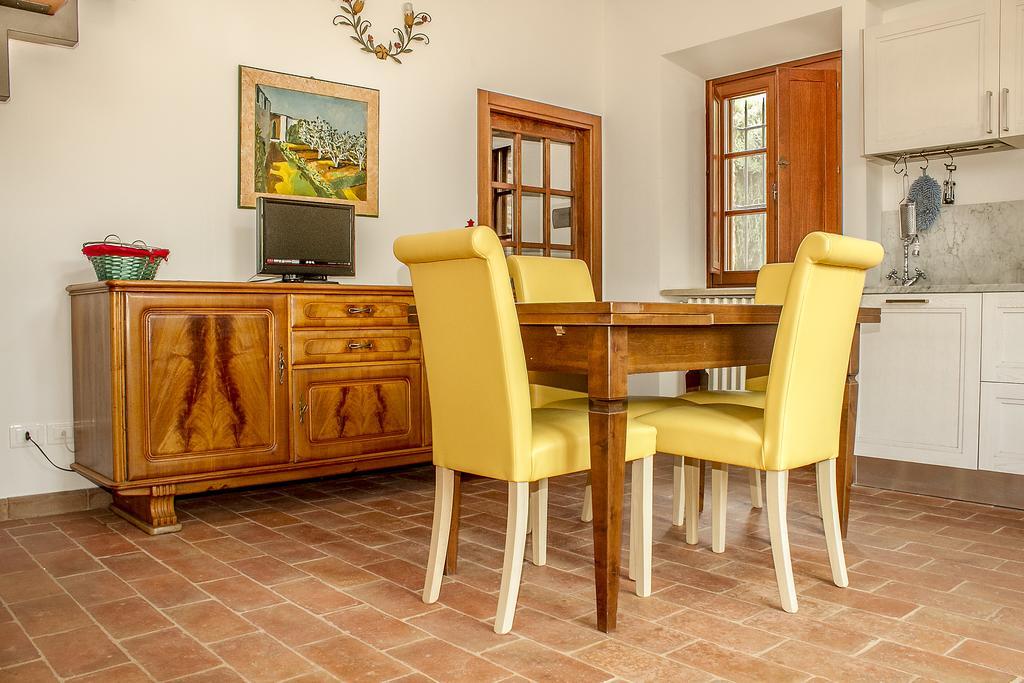 מלון רפולאנו טרמה Casale Degli Ulivi מראה חיצוני תמונה